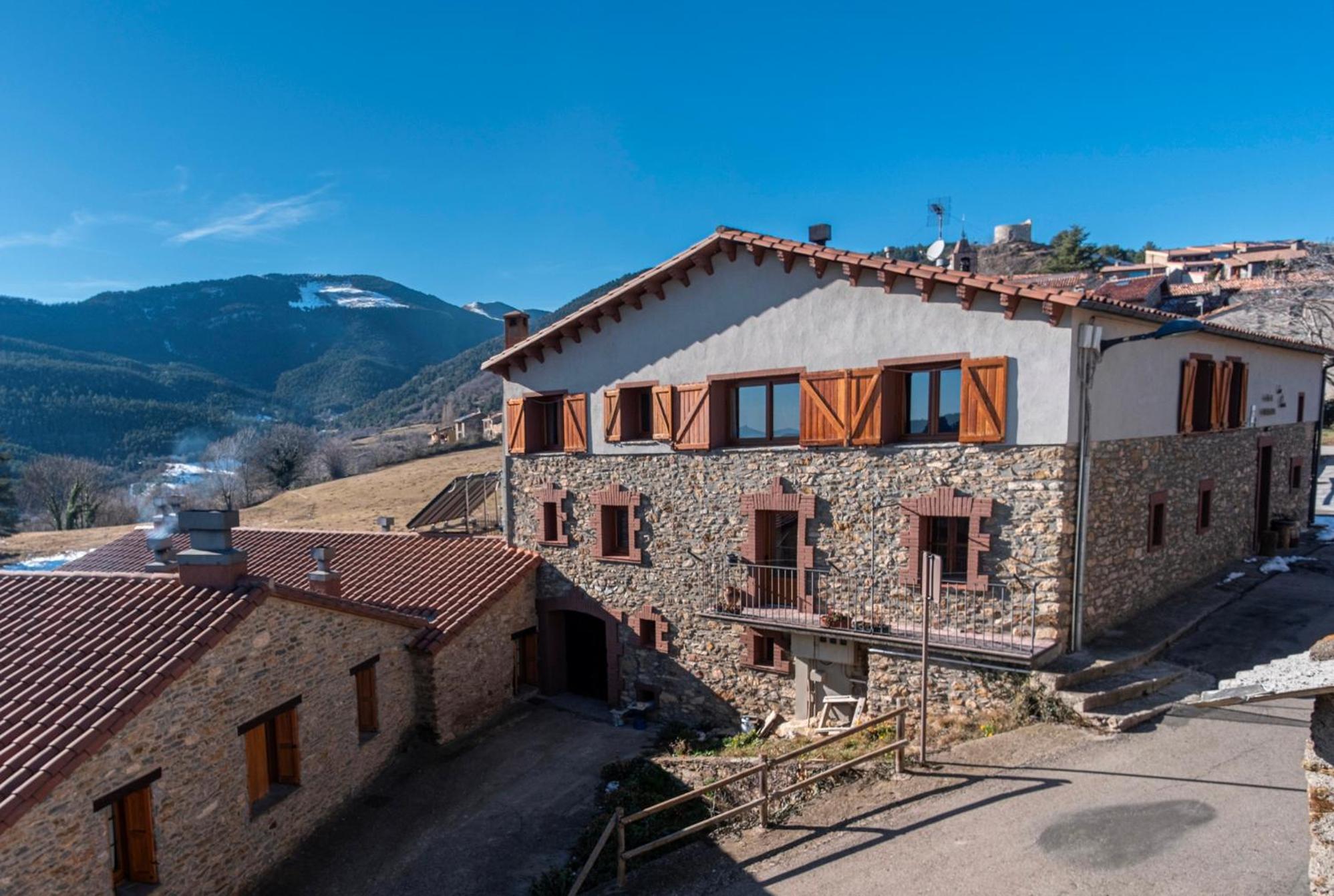 Can Tubau - Casa Rural - Apartaments Campelles Eksteriør bilde